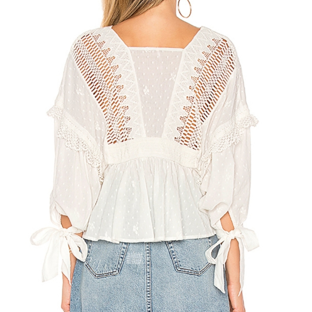 Free People Drive You Mad Blouse Cotton Lacey Embroidered Ivory Size Md & Lg NWT - Picture 2 of 16